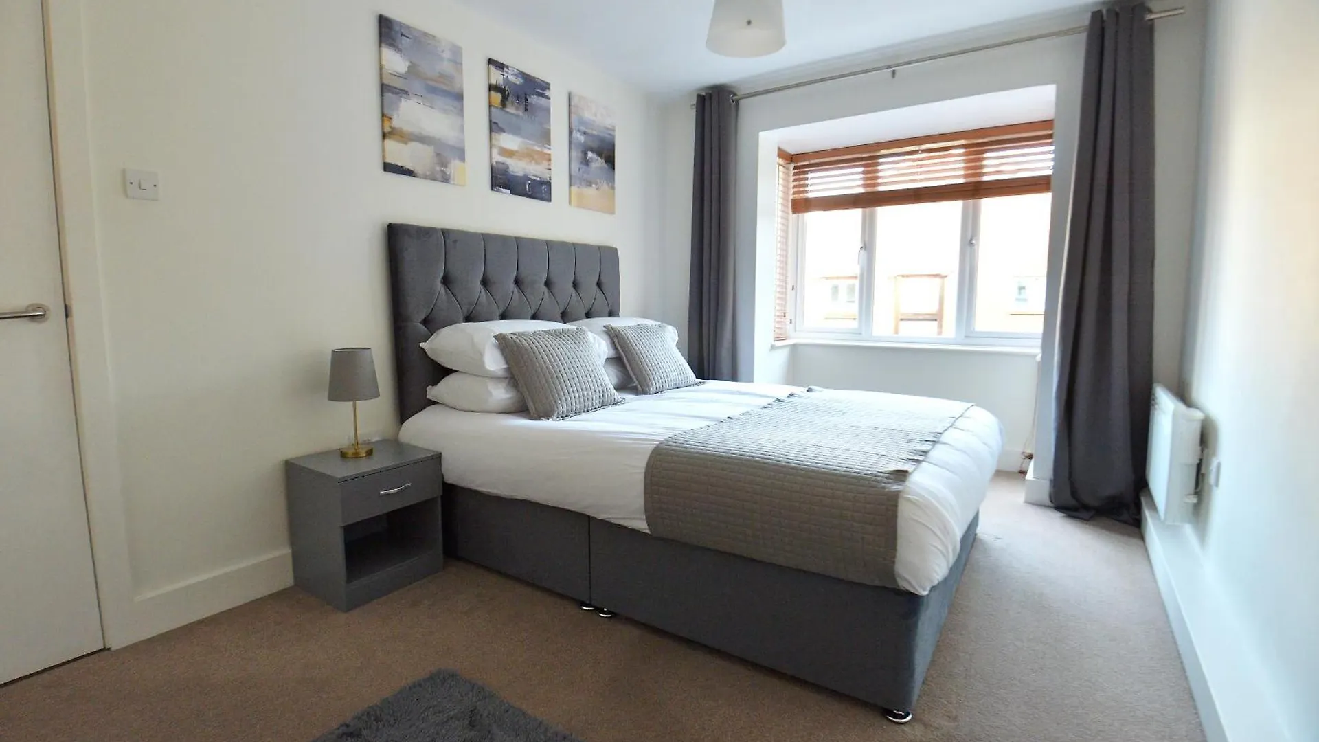 Stylish 2Br Flat - 2 Free Parking Spaces - Near Lgw Airport Кролей Апартаменты